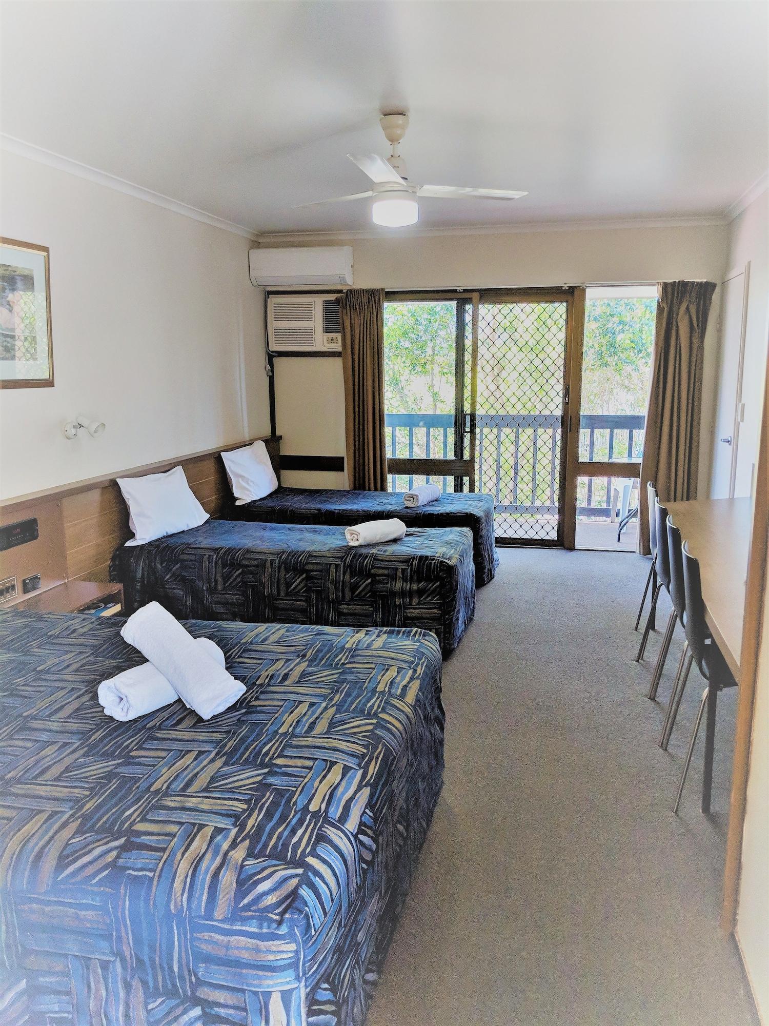 מקיי Miners Lodge Motor Inn מראה חיצוני תמונה