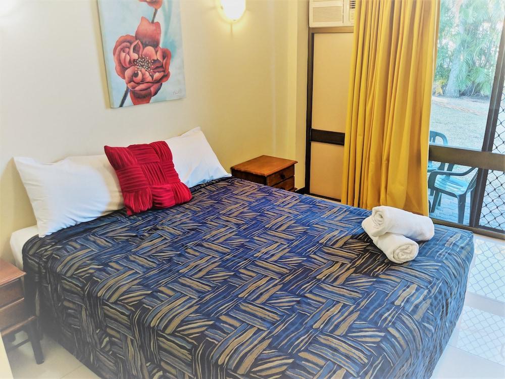 מקיי Miners Lodge Motor Inn מראה חיצוני תמונה
