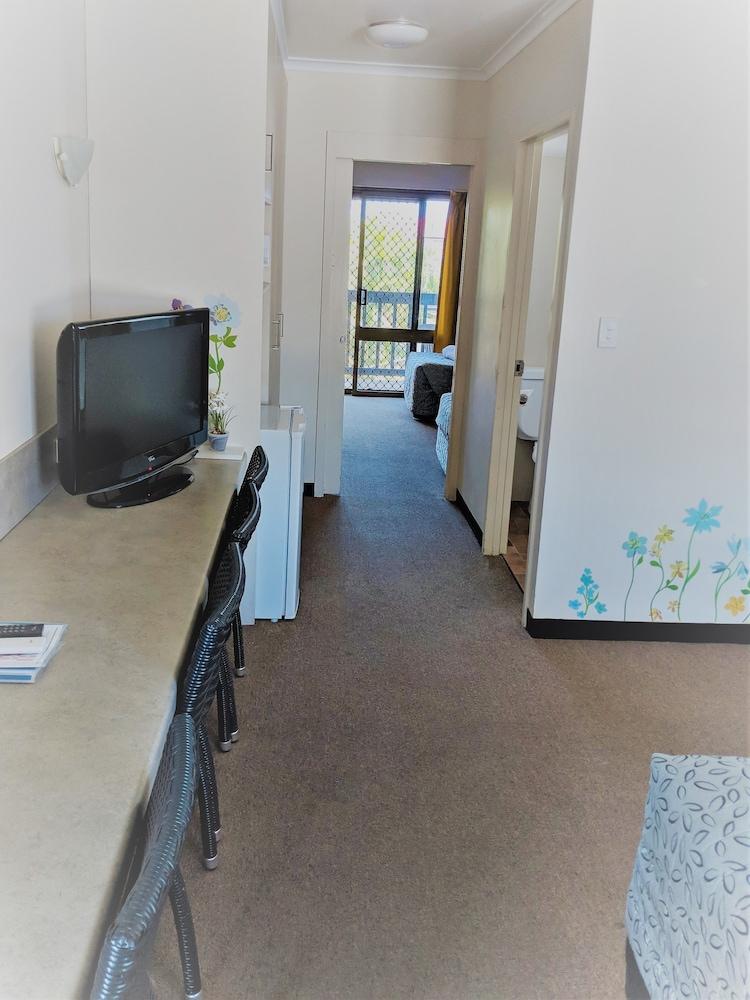 מקיי Miners Lodge Motor Inn מראה חיצוני תמונה