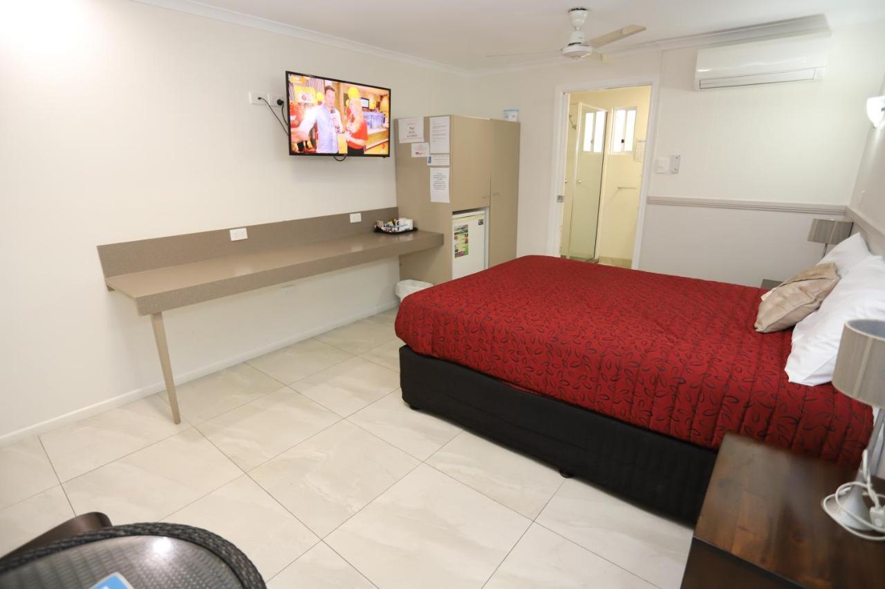 מקיי Miners Lodge Motor Inn מראה חיצוני תמונה