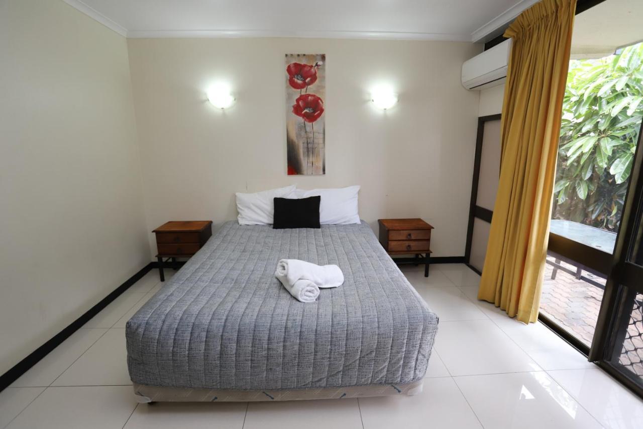 מקיי Miners Lodge Motor Inn מראה חיצוני תמונה