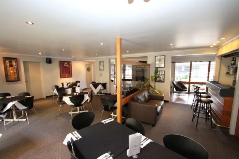 מקיי Miners Lodge Motor Inn מראה חיצוני תמונה