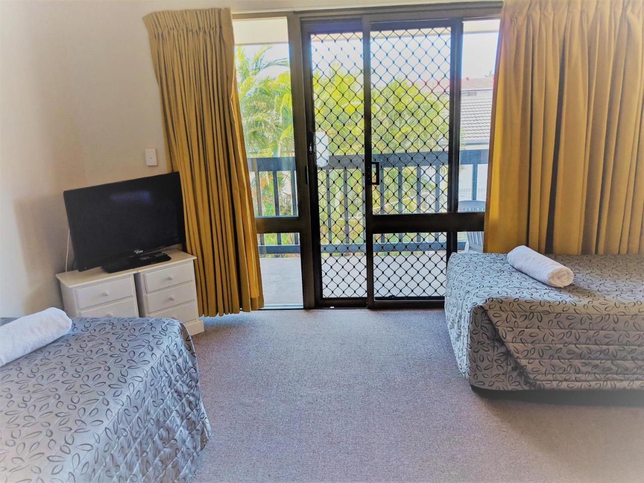 מקיי Miners Lodge Motor Inn מראה חיצוני תמונה